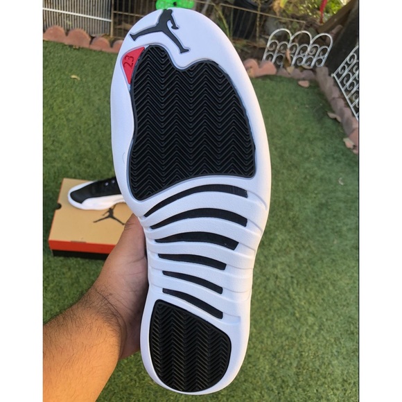 Air Jordan 12 “Playoffs” Size 8 Men’s - Picture 7 of 9